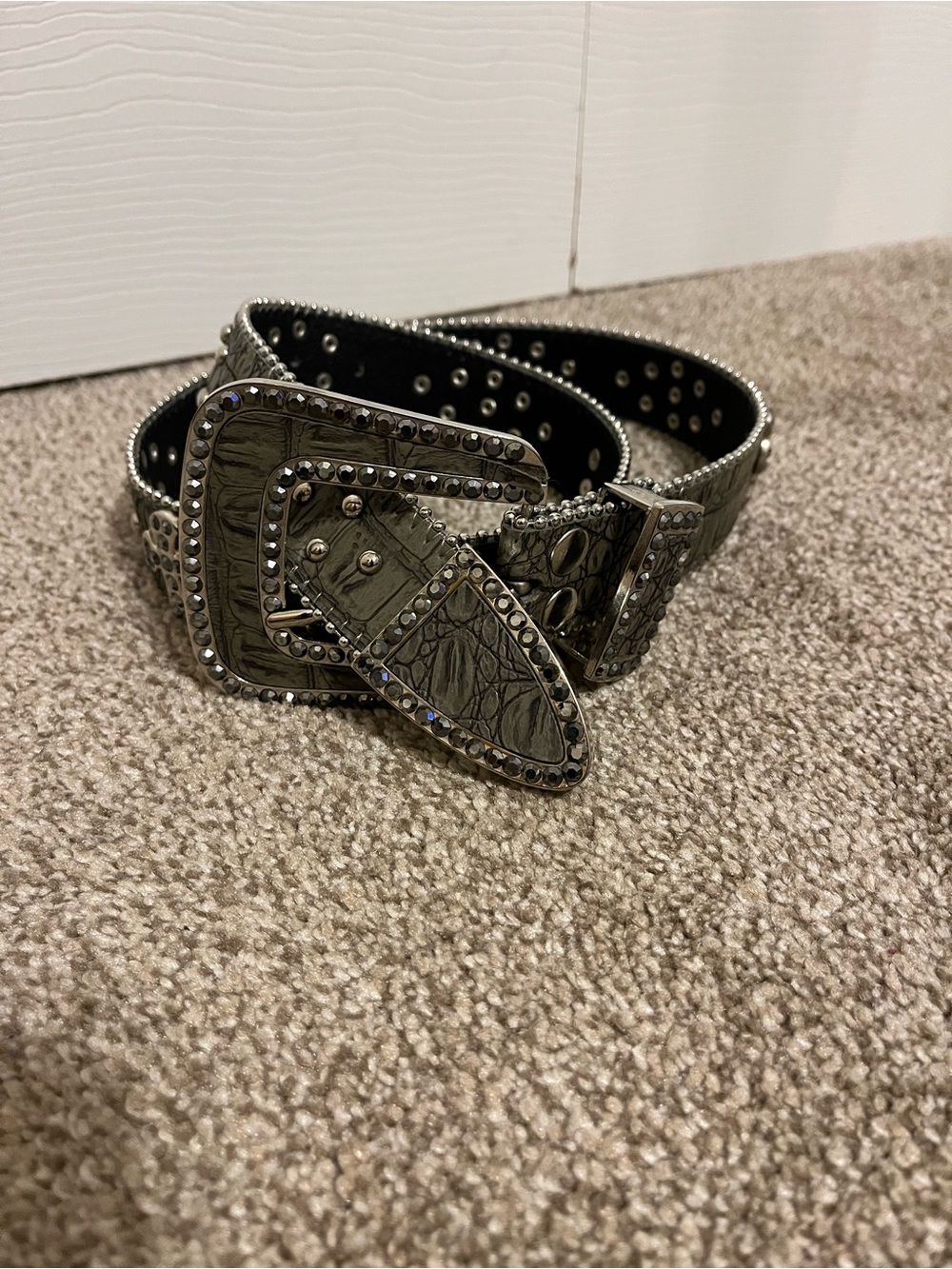 Women's Textured Genuine Leather studded Belt in Grayish Green Decorative Buckle